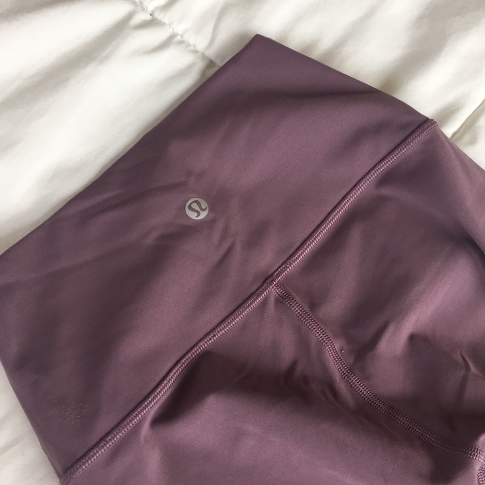 Lululemon Wunder Under Luxtreme 7/8 Pant Size 2